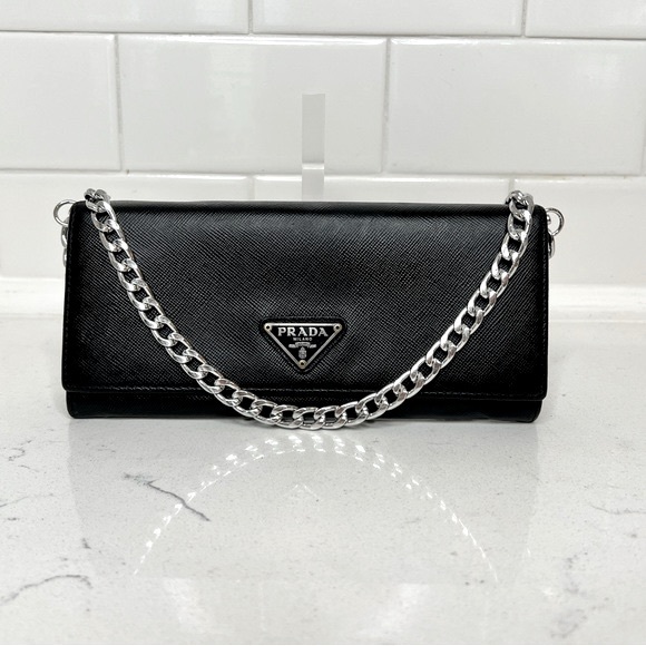 💯 AUTH Prada Tessuto black Saffiano leather wallet on chain - Picture 2 of 14